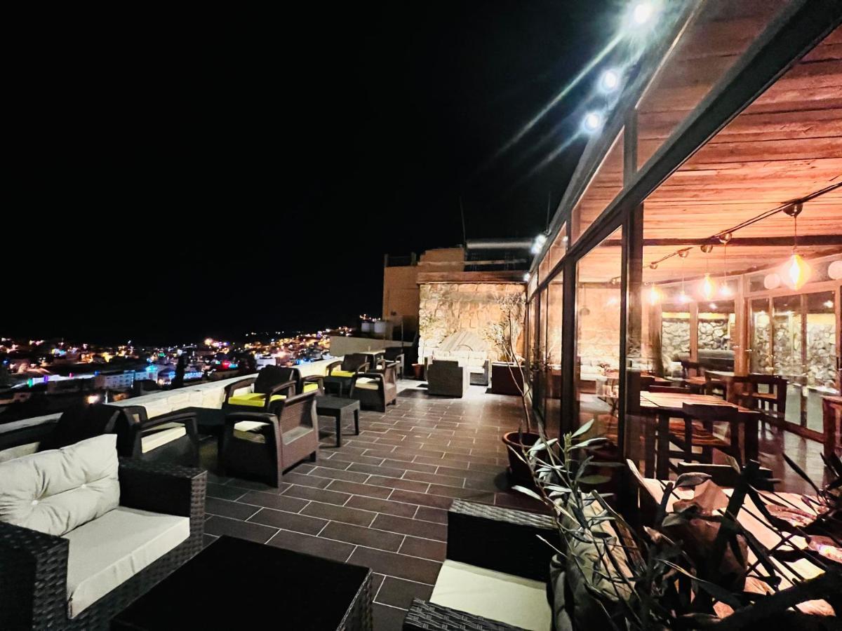 Ata Ali Hotel Wadi Musa Exterior photo